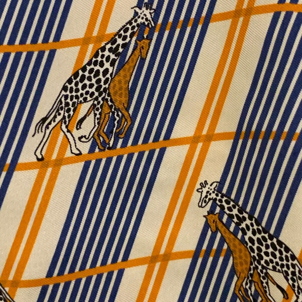 Gucci Silk Heritage Giraffe Twill Long Sleeve Button Up Blouse Italy Size 40 - Picture 8 of 16